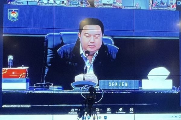 Sekretaris Jenderal Kementerian Dalam Negeri, Tomsi Tohir (foto kicknews.today/adpim)