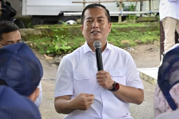 Gubernur NTB Dr H Lalu Muhamad Iqbal (foto kicknews.today/adpim)