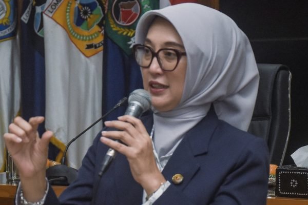 Sinta Agathia M.Iqbal resmi dilantik sekaligus dikukuhkan sebagai Ketua Yayasan Kanker Indonesia (YKI) NTB periode 2026-2031 (foto kicknews.today/adpim)