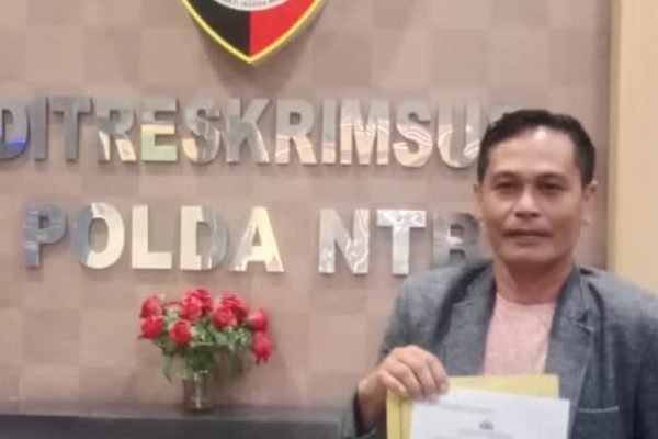 Foto pelapor yang diedit terlapor dan diunggah di akun Facebook pribadi terlapor, Diana Arkayanti. Foto: Tangkapan layar