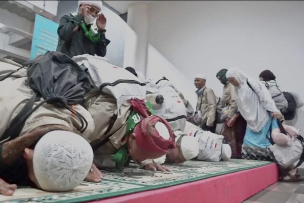 Jemaah haji tiba di tanah air (poto kicknews.today/ist)