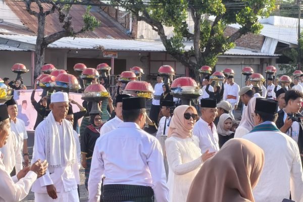 Perayaan 1 Muharram digelar ribuan masyarakat di Lombok Timur. Foto. Ist