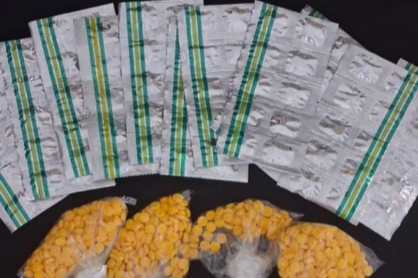 Berbagai jenis obat dan kosmetik ilegal hasil temuan BBPOM Mataram. Foto. ist
