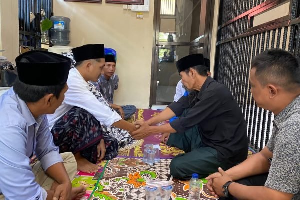 Polres Lombok Timur fasilitasi pernikahan tahanan. Foto. Ist