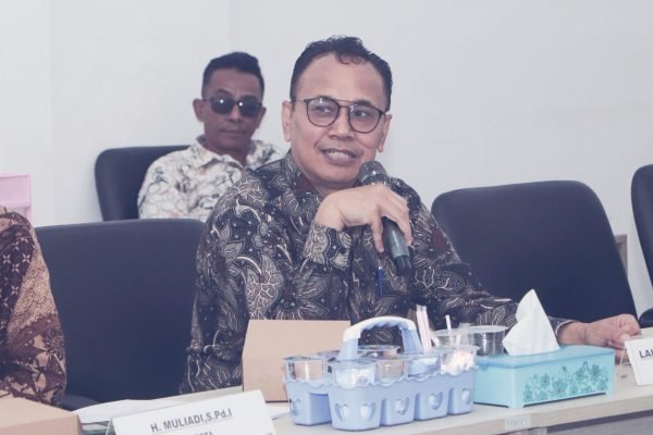 Kepala Diskominfotik sekaligus Juru Bicara Pemprov NTB Dr. Ahsanul Halik (foto kicknews.today/adpim)