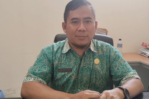 Kepala bidang pengadaan pemberhentian dan informasi BKD provinsi NTB, Rusdi Bahalwan (foto kicknews.today/wn)