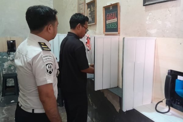 Rutan Raba pasang 10 unit Wartel Suspas.
