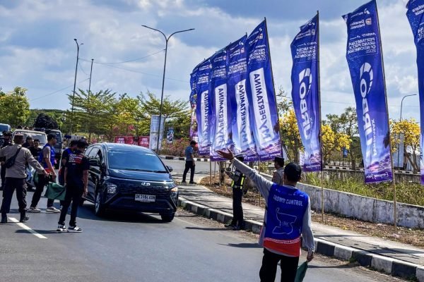 Kondisi arus lalulintas di hari pertama penyelenggaraan MotoGP di mandalika (foto kicknews.today/ist)