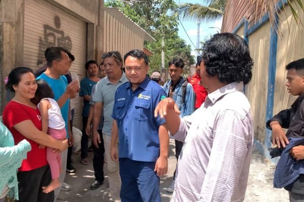 Komisi IV DPRD Lombok Timur dan pihak PT Triotama Toya Energi mendatangi warga. Foto. Ist