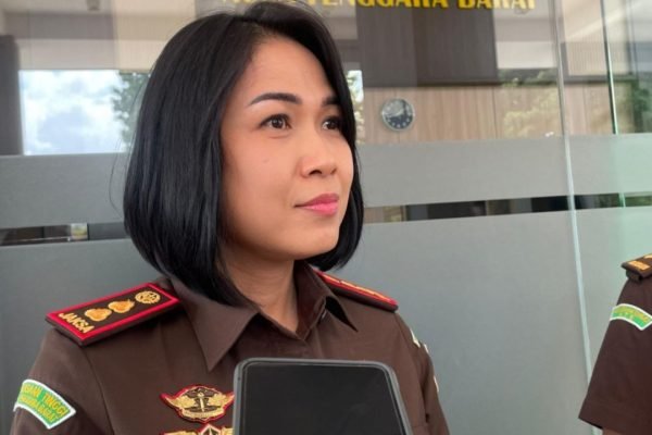 Kepala Kejari Lombok Timur, I Gusti Ayu Agung Fitria Chandrawati