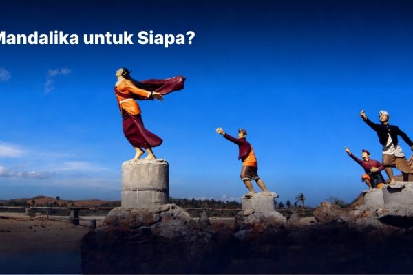 Patung Putri Mandalika di Pantai Seger Kuta Mandalika
