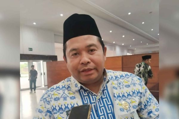 Kepala Dinas Kesehatan Provinsi NTB, dr. H. Lalu Hamzi Fikri. Foto Wina Kicknews.today