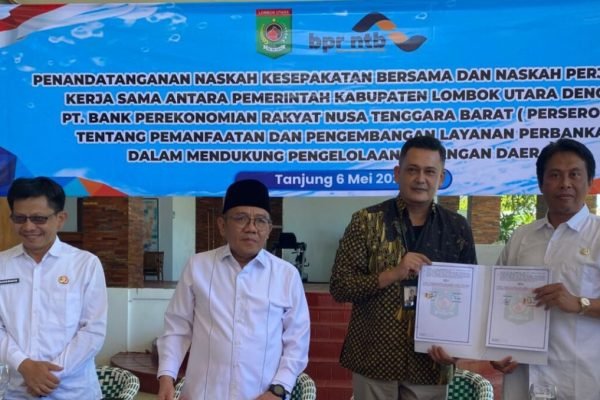 Penandatangan MoU dan PKS lanjutan bersama BPR NTB terkait penyaluran bungan subsidi pinjaman bagi UMKM di KLU. (Foto. kicknews.today/Ist)
