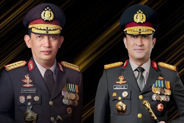 Jenderal Pol Listyo Sigit Prabowo (kiri) dan Komjen Pol Suyudi Ario Seto. DPR RI menyetujui Suyudi sebagai Kapolri pengganti Listyo Sigit dalam rapat paripurna, Kamis (1/10/2026).